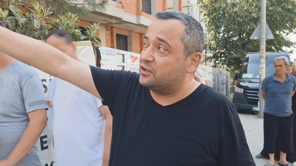 istanbulda yangin dehseti tek tek atladilar 5 MDy8qdzg