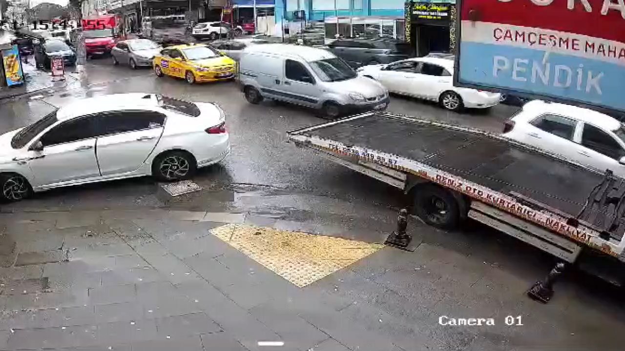 istanbuldaki akilalmaz olayda yeni gelisme dikiz aynasini kiran motokuryeyi ezmisti 4 HpbY1QM9