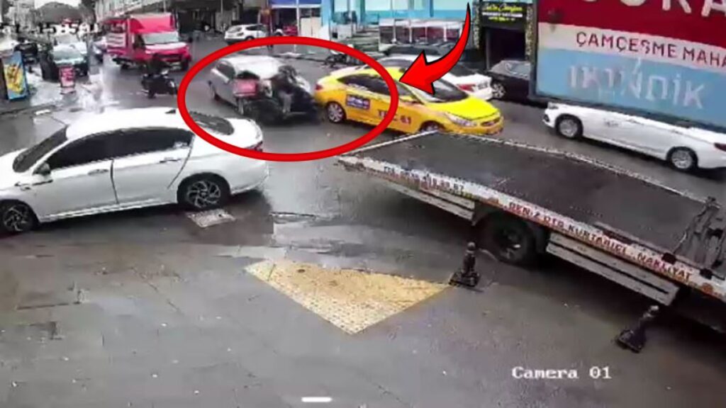 istanbuldaki akilalmaz olayda yeni gelisme dikiz aynasini kiran motokuryeyi ezmisti m7xLbCbk