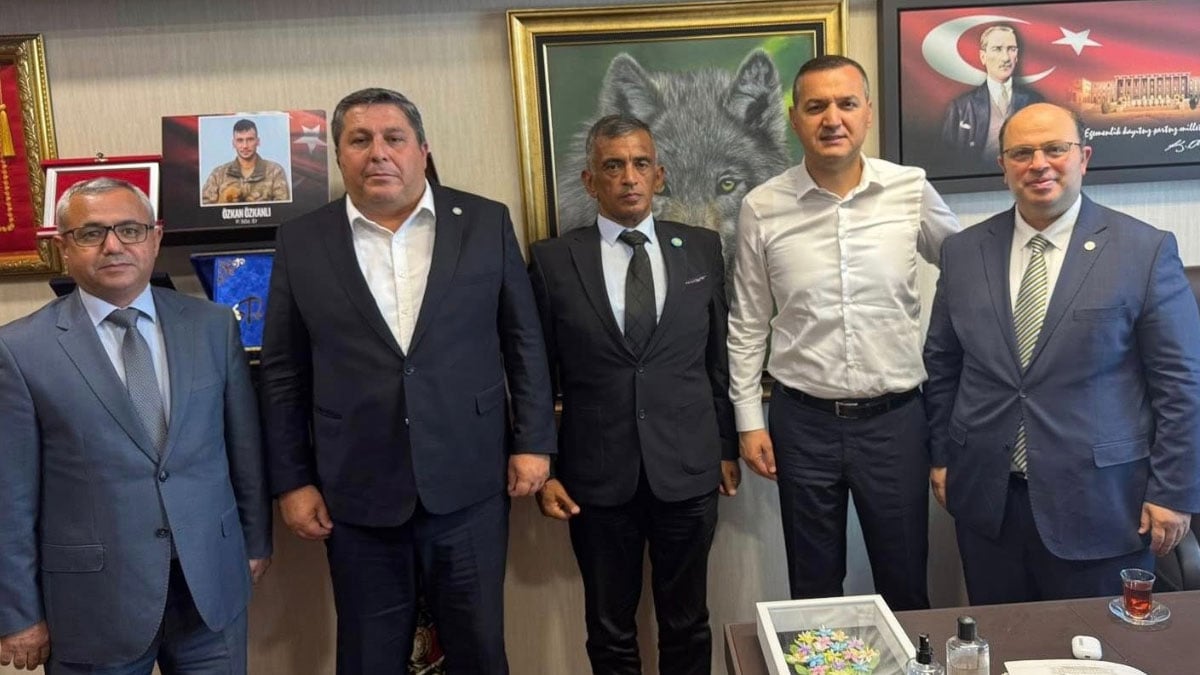 iyi parti aksaray milletvekili turan yaldir alanya heyetini tbmmde agirladi 0 YTOCFfG2