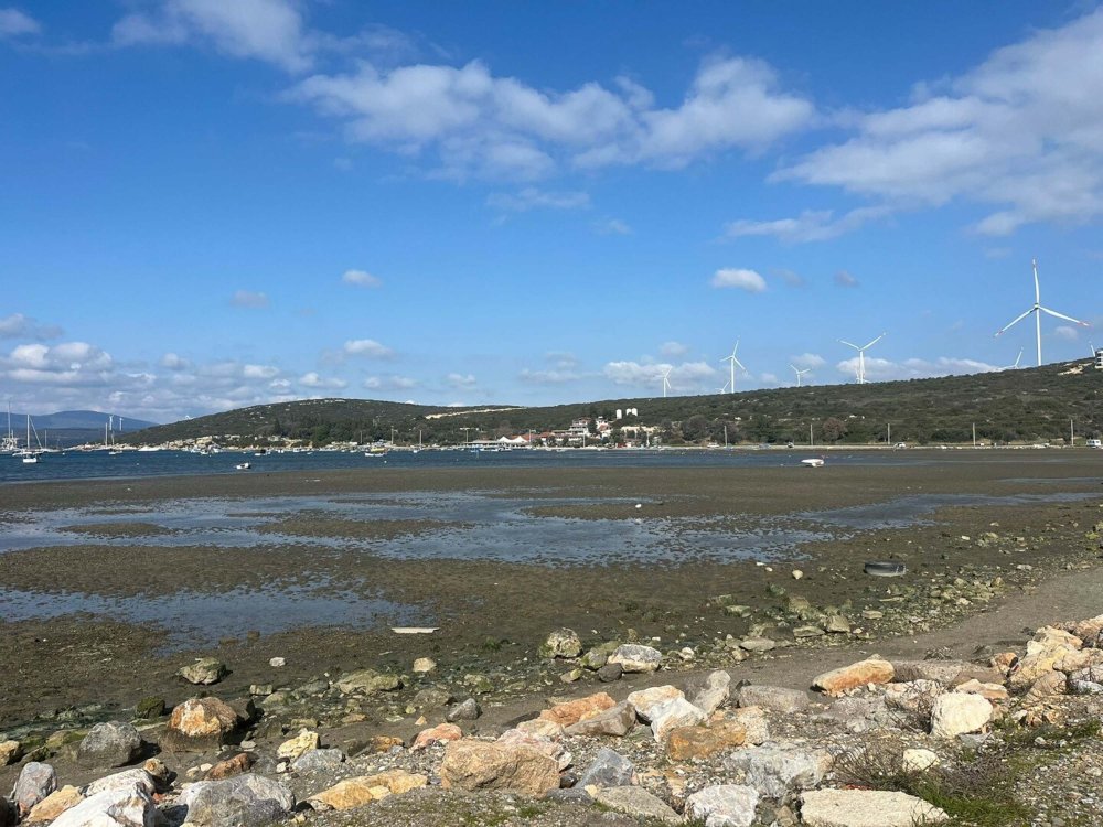 izmirde deniz cekilmesi devam ediyor 0 aOHOJz44