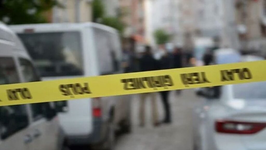 izmirde kadin cinayeti bosandigi eski kocasi tarafindan olduruldu aJIVItcW