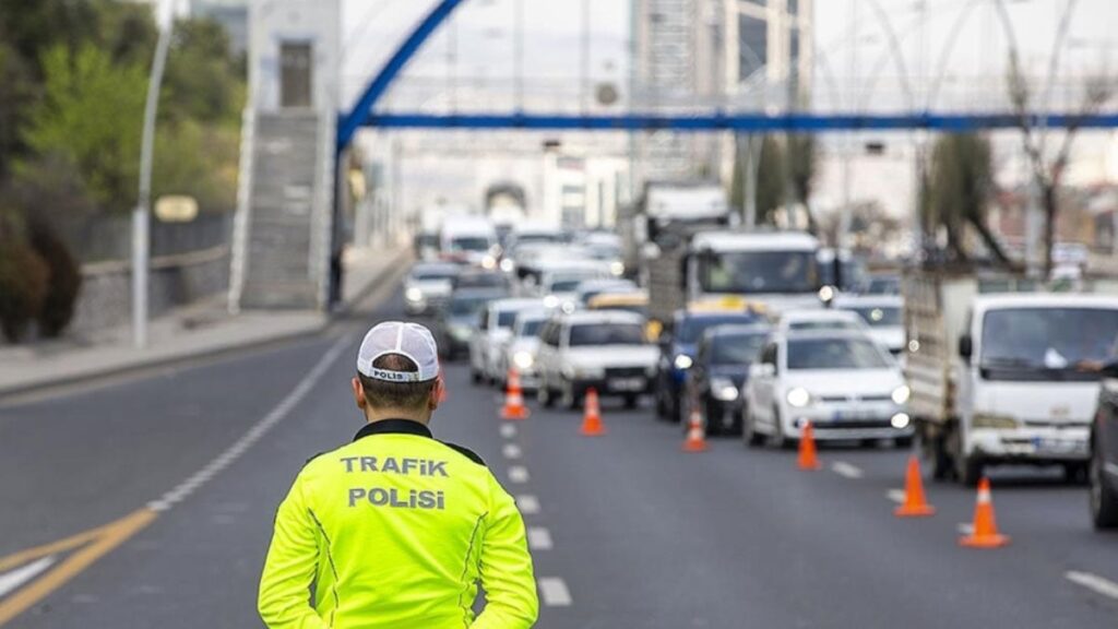 kara yollari icin aciklama geldi iste arac suruculerinin dikkat etmesi gereken yerler 25 temmuz 2E4v7ueq