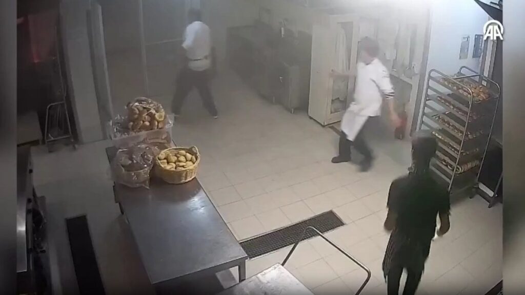 kartalkayadaki faciadan yeni goruntuler ortaya cikti yanginin ciktigi mutfaktan boyle kactilar A6m2bqaA