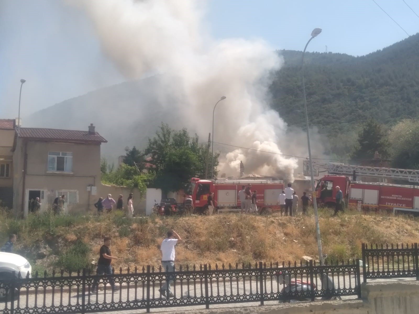konyada yangin felaketi 1 kisi oldu 1 6DRja4Jj