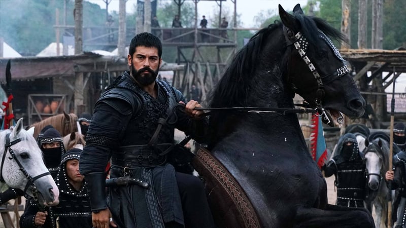 kurulus osman dizisinde buyuk sok burak ozcivitin istegi yapimciyi cildirtti diziden hemen atti 0 8lQPsFcF