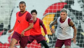 leroy sane galatasaray ile ilk antrenmanina cikti N1PYVW61