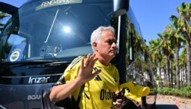 londrada kimse bunu beklemiyordu fenerbahce sag gosterip sol vuracak SYnHO7JT