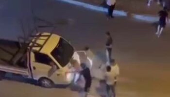 mahalle sakinleri tacizciyi affetmedi goruntuler sok etti G7yEBRJu