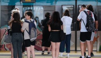 marmarayda makinistler is birakti seferlerde aksamalar yasaniyor gRrv6YlZ