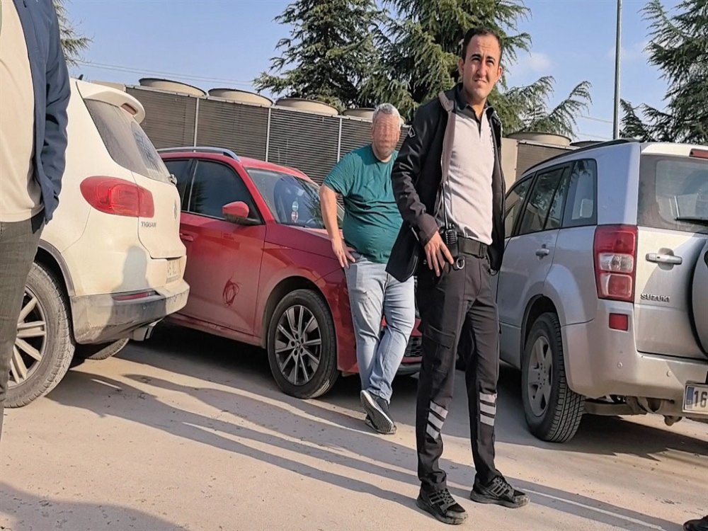 meslektasinin burnunu kiran doktor tahliye edildi 0 PknNc6Ir