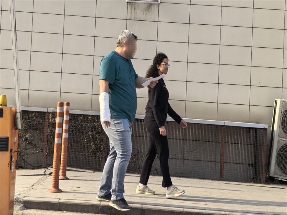 meslektasinin burnunu kiran doktor tahliye edildi 1