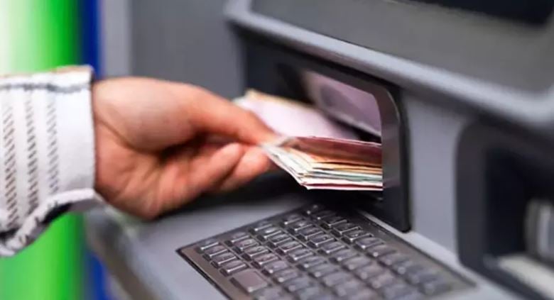 milyonlarca lira degerinde para cekildi atmnin acigini buldular H49PcRMb