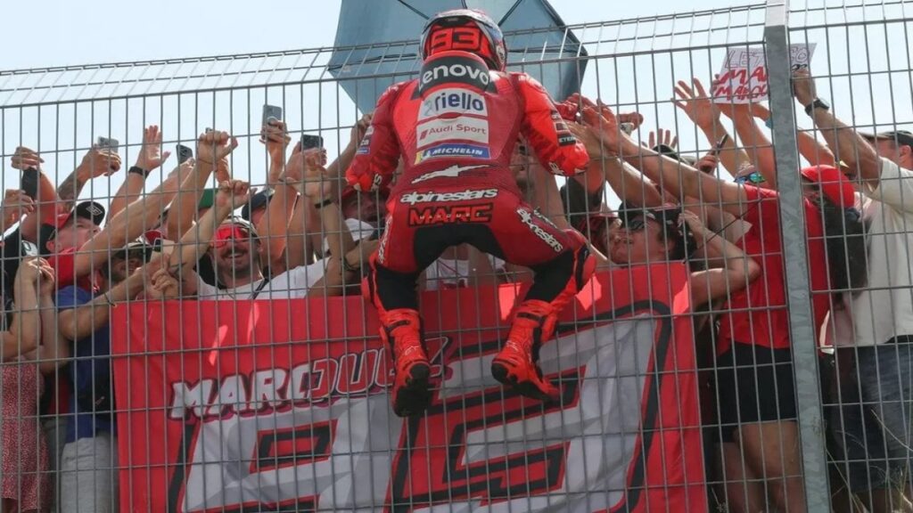 motogp cekya grand prixsinde zafer marc marquezin pVq9U3TH