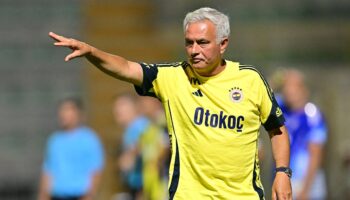 mourinhodan ilginc transfer cikisi playstation oynamiyoruz JJt9gkdp