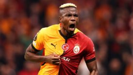 napoli taraftarindan osimhene agir sozler DUiPvPlg