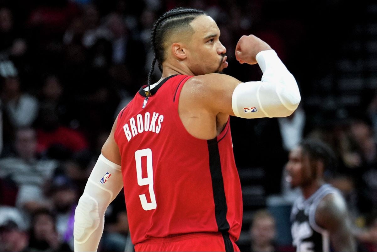 nbain kotu adami dillon brooks bodrumda sahne aldi odedigi hesap ve comertligi cok konusuldu