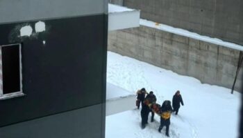 nevsehirde gorunmez kaza kayarken yuksekten dustu GYhttIzF