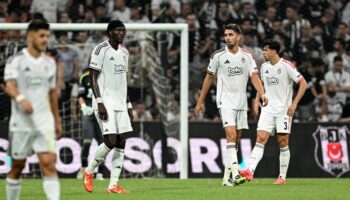 nihat kahveciden besiktasa kampta hep jakuzide miydiniz 4qJFklrc