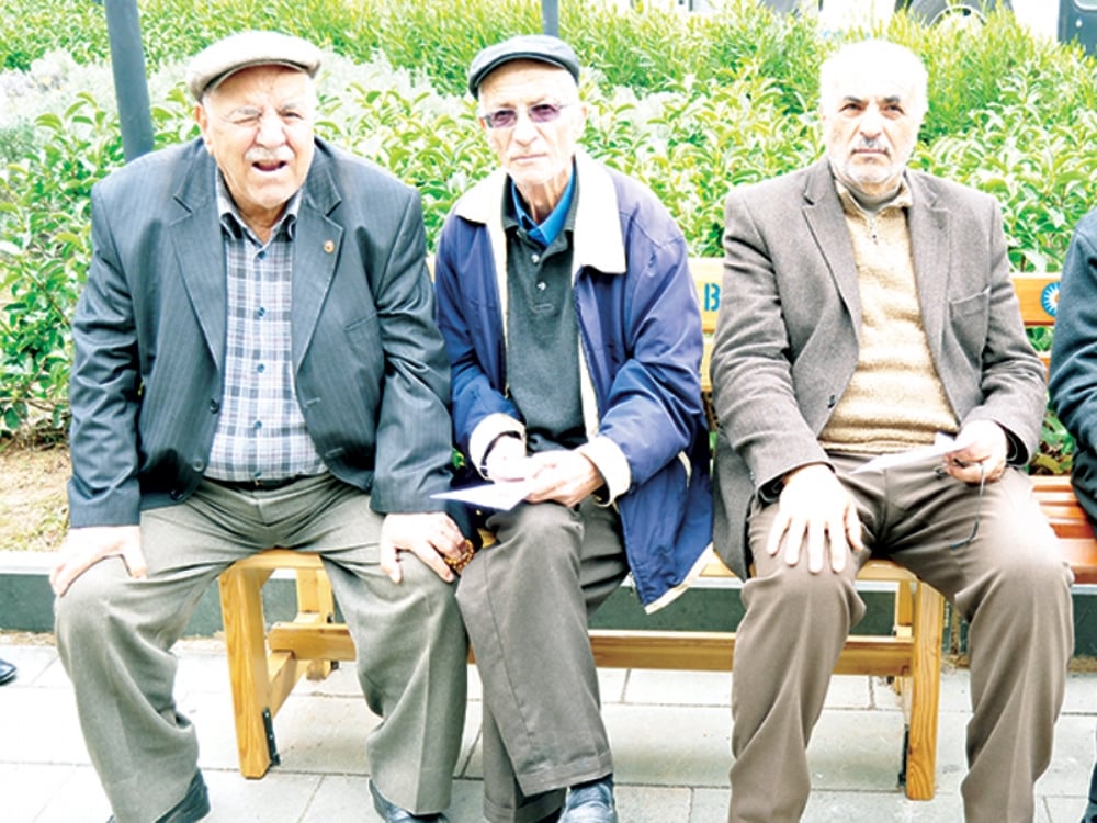 on binlerce emekliye olum kederi yaptiracak yazi sgk ay basi gonderecek 1 9Oedv4Nw