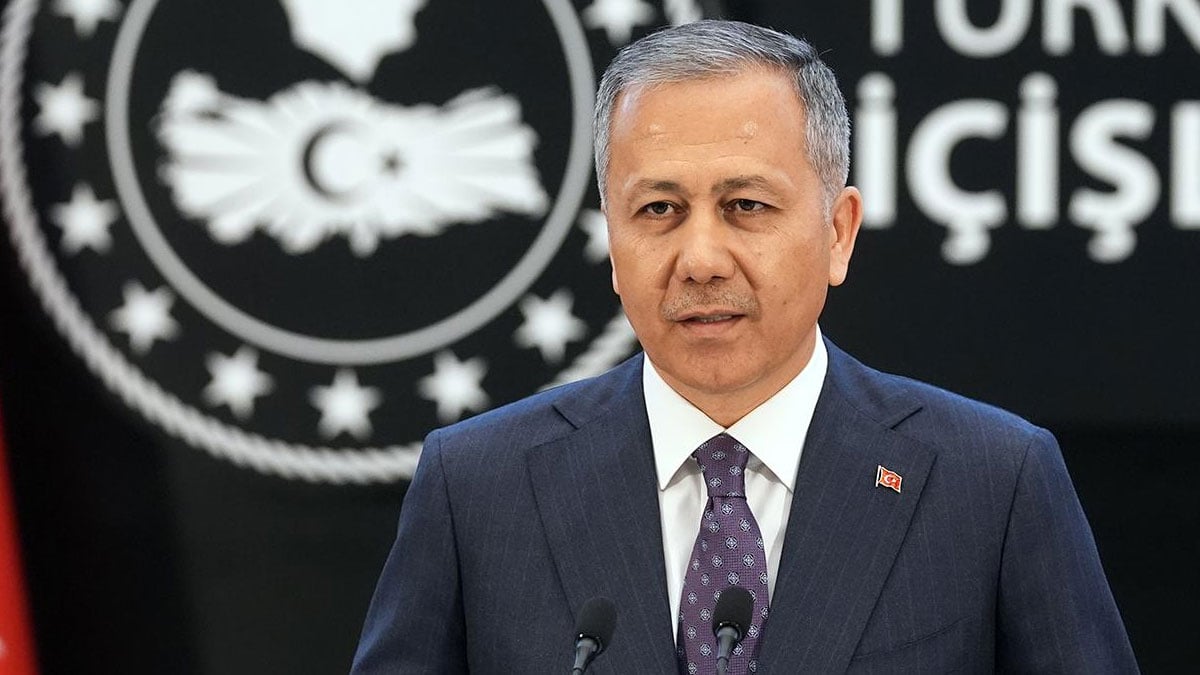 onlarca kilo uyusturucu ele gecirildi 5 supheli yakalandi 0 ZkLYTnkF