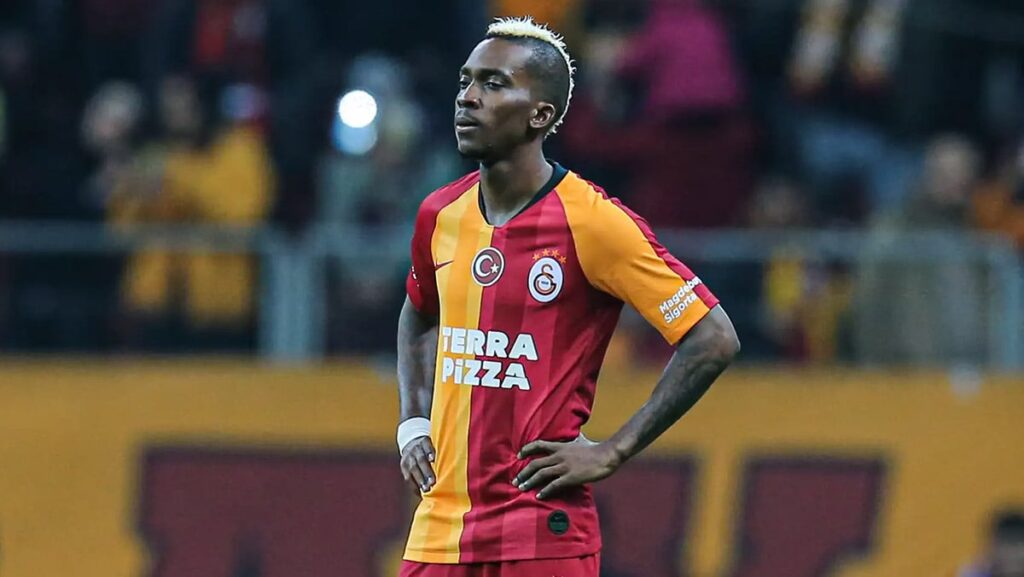 onyekuru bombasi geri donuyor FyZL44NU