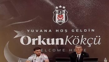 orkun kokcu taraftarlara gundogdu marsini baslatti wLS75ZLl