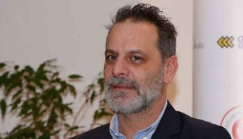 ozan guvenin cezasinda dikkat ceken abajur detayi uv5inqyJ