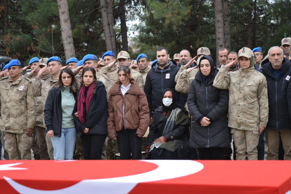 pence kilit sehidi son yolculuguna ugurlandi 1 miPYbk9F