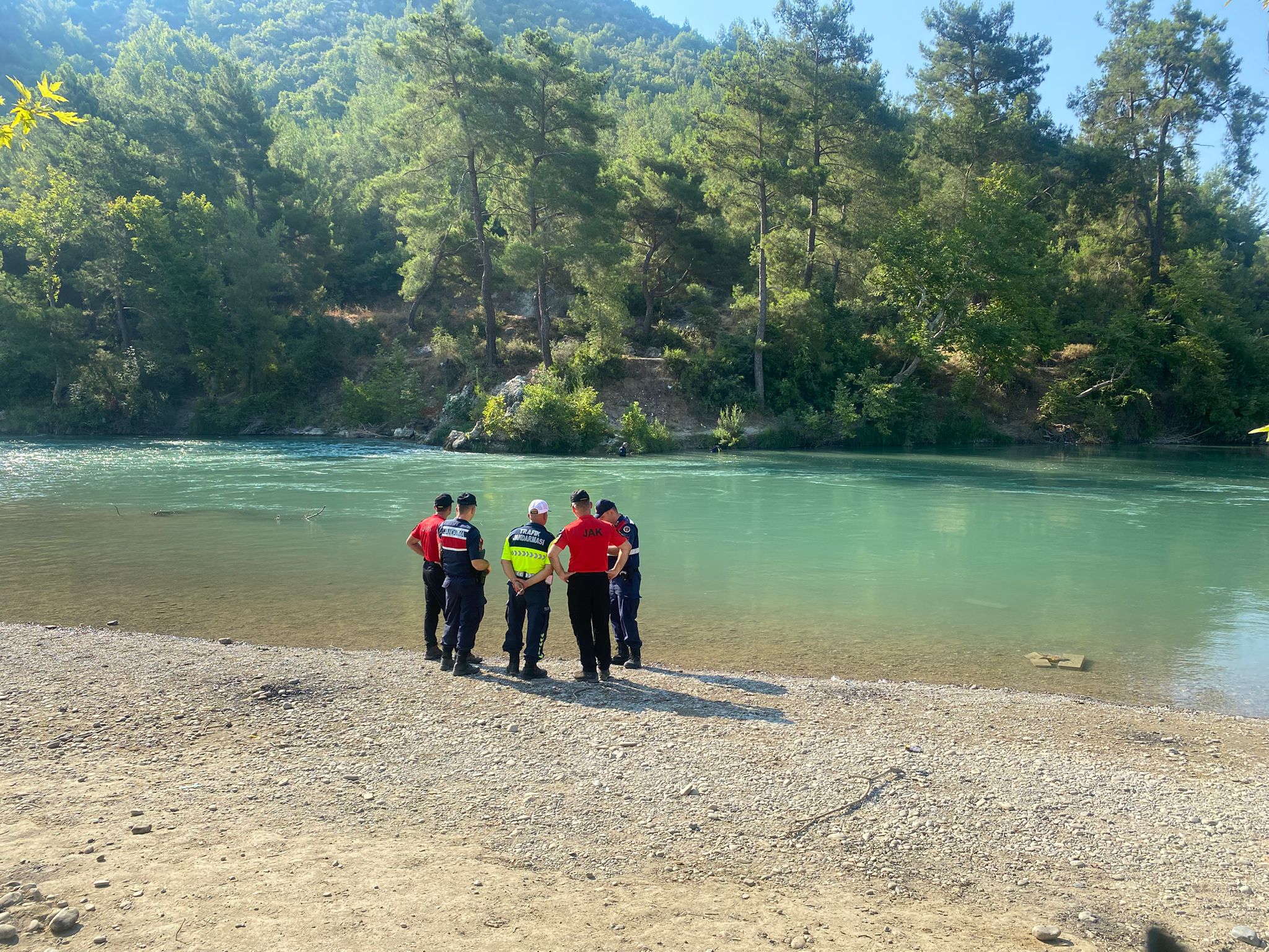 piknik faciasi 15 yasindaki ozgur irmakta kayboldu ekipler seferber oldu 0