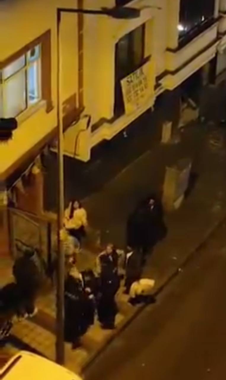 polisin gelis guzerg hi kapatildi istanbulda asker eglencesi korku dolu sahneye birakti 1 G91gefVr