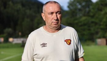 romuloya teklif yagiyor stoliov isyan etti oynatacak oyuncu yok wP8f46uJ