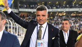 saadettin sarandan 21 eylul mesaji ceketini giydi eFtvQDpX