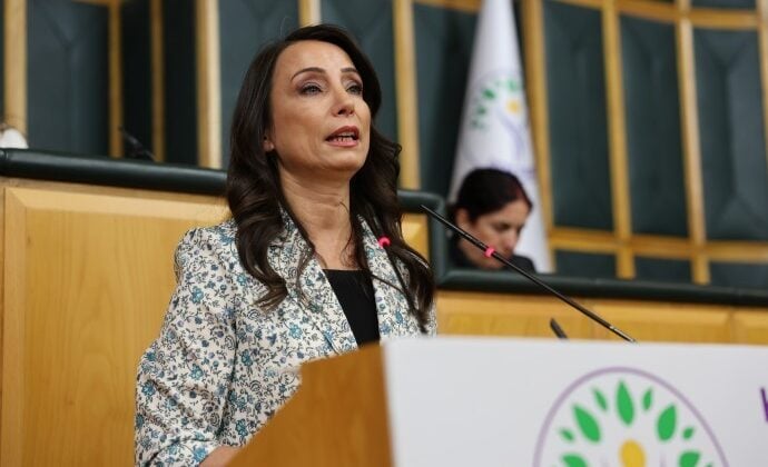 sarayin derin kulagindan parti genel baskanina tasfiye uyarisi 0 BYEGkCtA