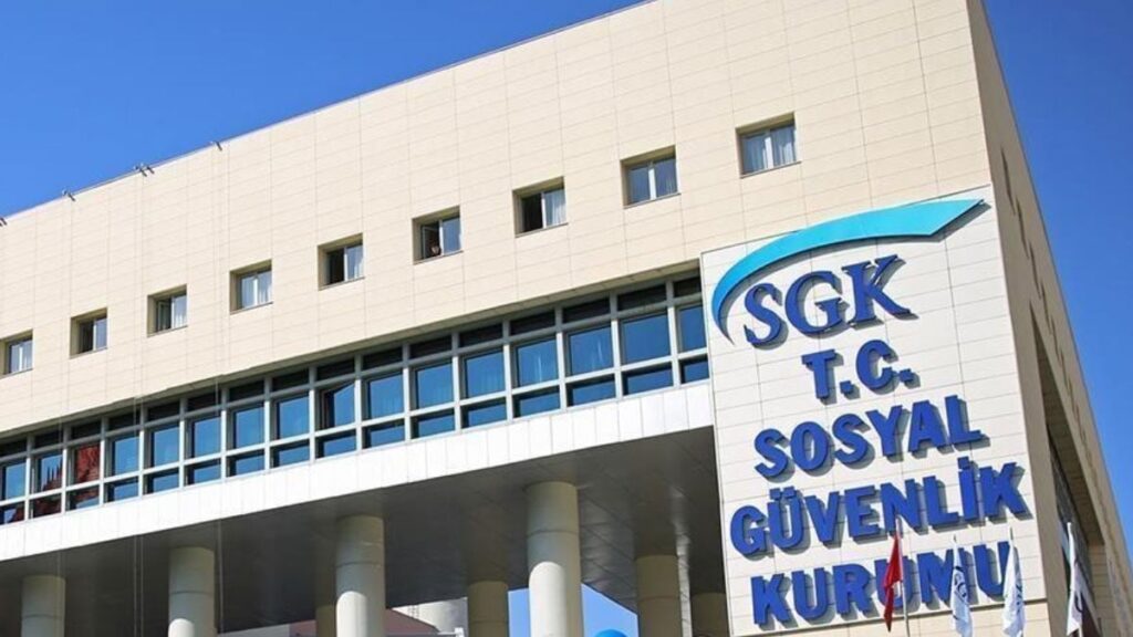 sgkden kayit disi istihdama 15 yilda 35 milyar lira ceza QAsy45OD