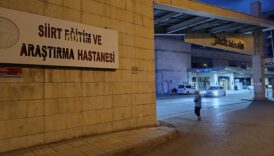 siirtte minibusun carptigi 12 yasindaki kiz agir yaralandi 7pSqMHzS
