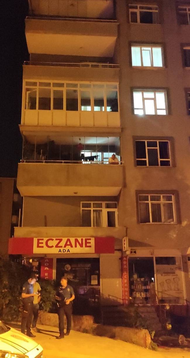 sinopta supheli olum besinci kattan dustu 0 2apDF7Ny