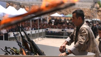 suleymaniyedeki tiyatronun sponsoru tanidik cikti RC7utgxr