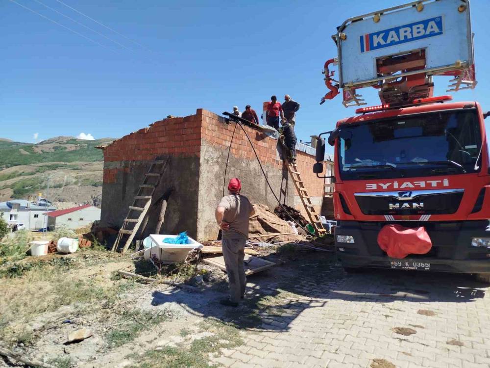 tandir evinde cikan yangin sonduruldu 1 TT5TdqNl