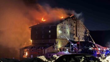 tbmm genel kurulunda kartalkayadaki otel yanginini arastirma komisyonu uyeleri secilecek nZD9P6LQ