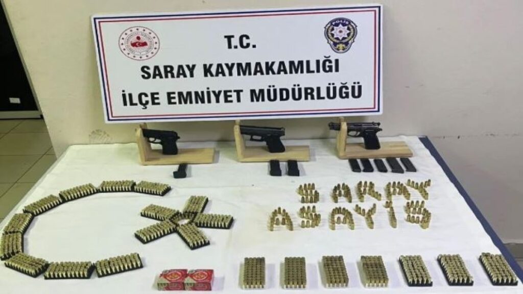 tekirdagda 3 silah ile 2 bin 175 adet mermi ele gecirildi yEW18bQP
