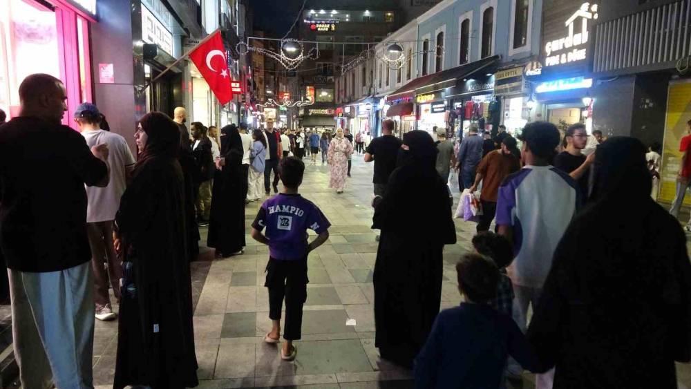 turizmcilerin umutlu bekleyisi 5 7KMZcZhr