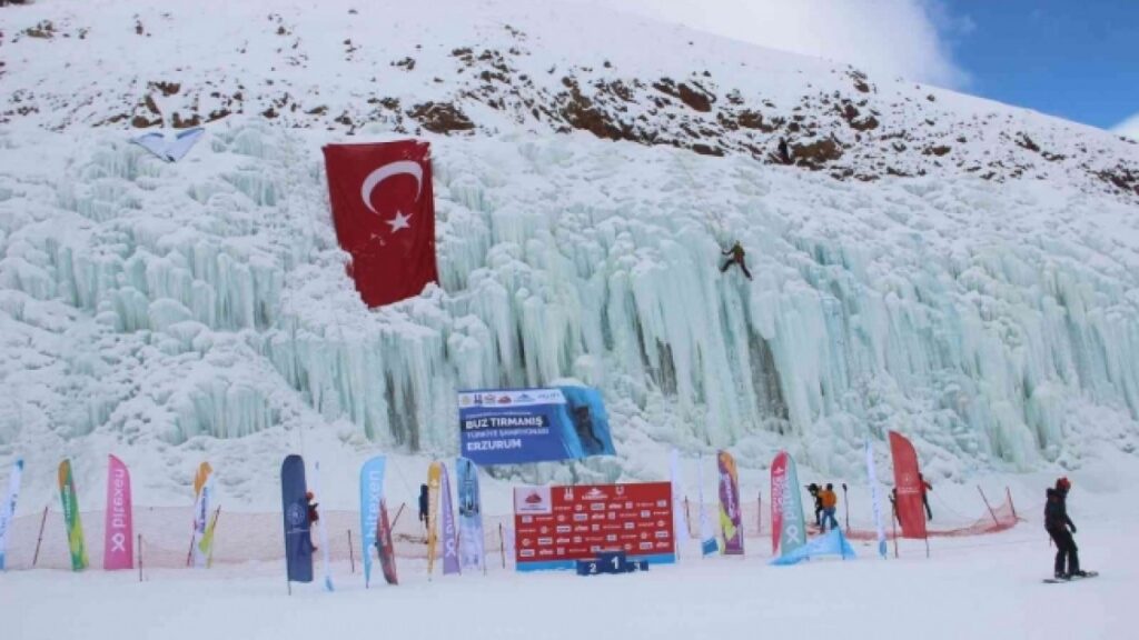 turkiye buz duvari tirmanisi sampiyonasi basladi rPjiEvkO