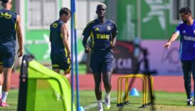 vize sorunu cozuldu fenerbahcenin yeni transferi kampa katildi k1evEIrL