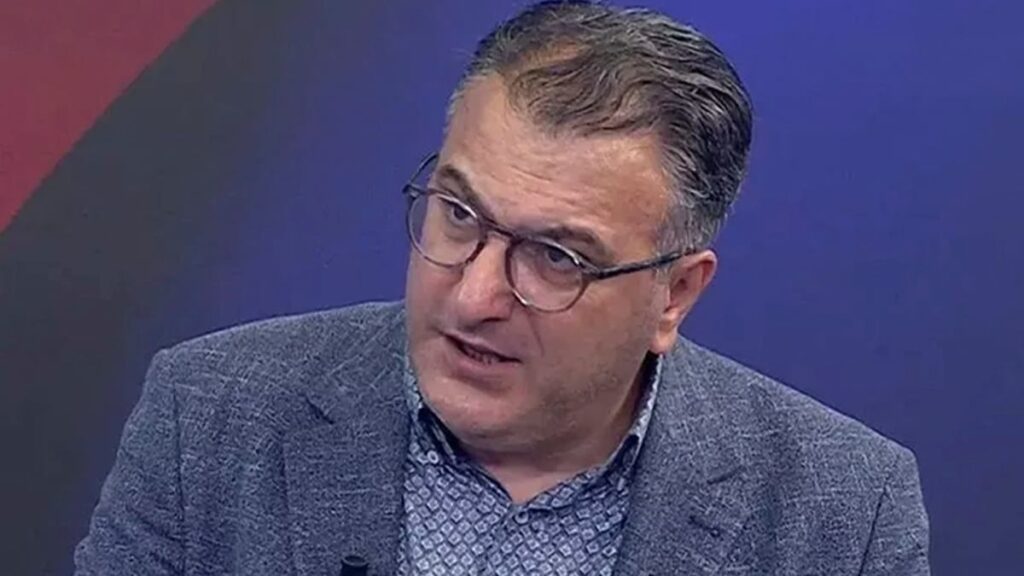 yandas cem kucuk akpli isimlere ofke kustu w5psnWF8