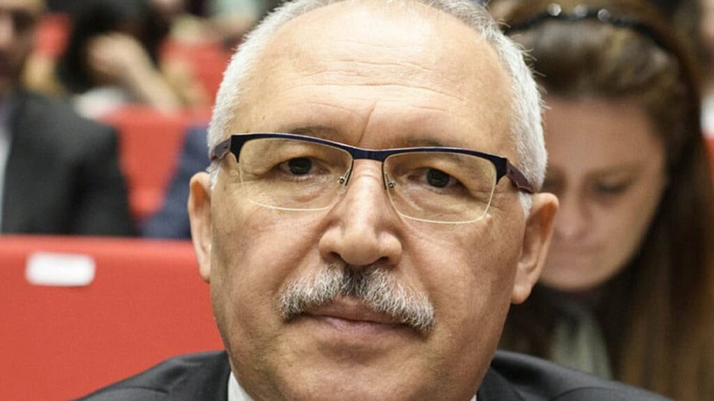 yandas kalem 2 siyasi lideri topa tuttu VSMEhYse