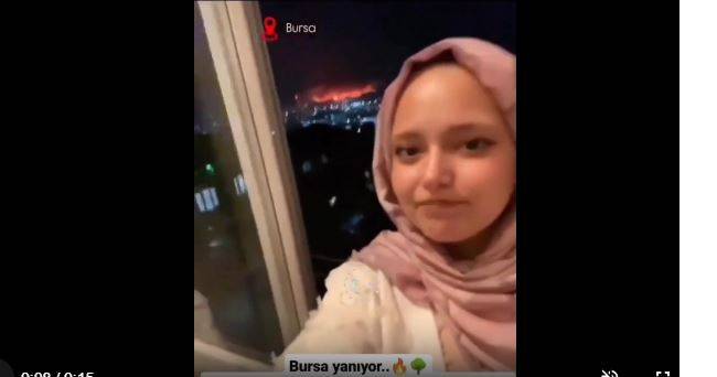 yangini arka fona alip sarki soyledi tepki yagdi 0 UlAD72Vq