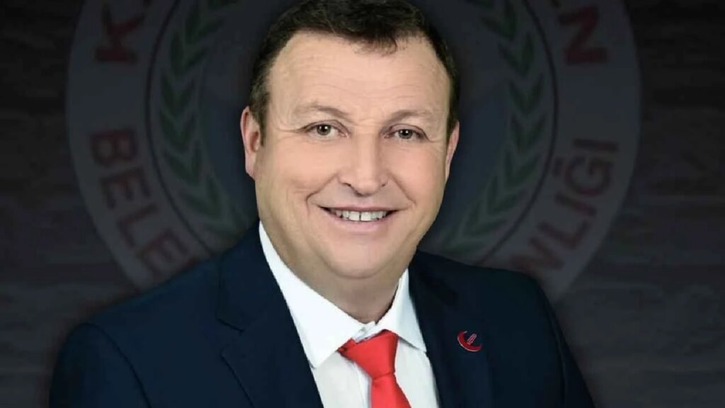 yeniden refah partili baskan trafik kazasi gecirdi NjrYuFxb