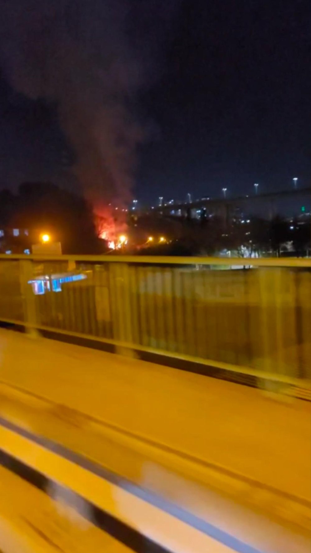 yer istanbul alevler kilometrelerce uzaktan goruntulendi 2 vYwZji2P