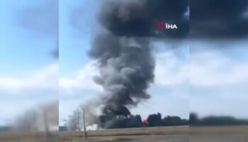 yolcu ucagi yere cakildi alev alev yandi havalimaninda dehset vIXr94kw